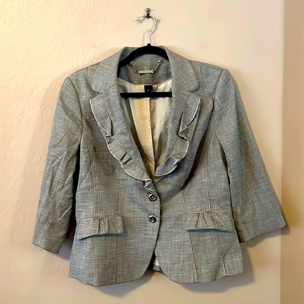 White House Black Market 3/4 Sleeve Ruffle Blazer 12